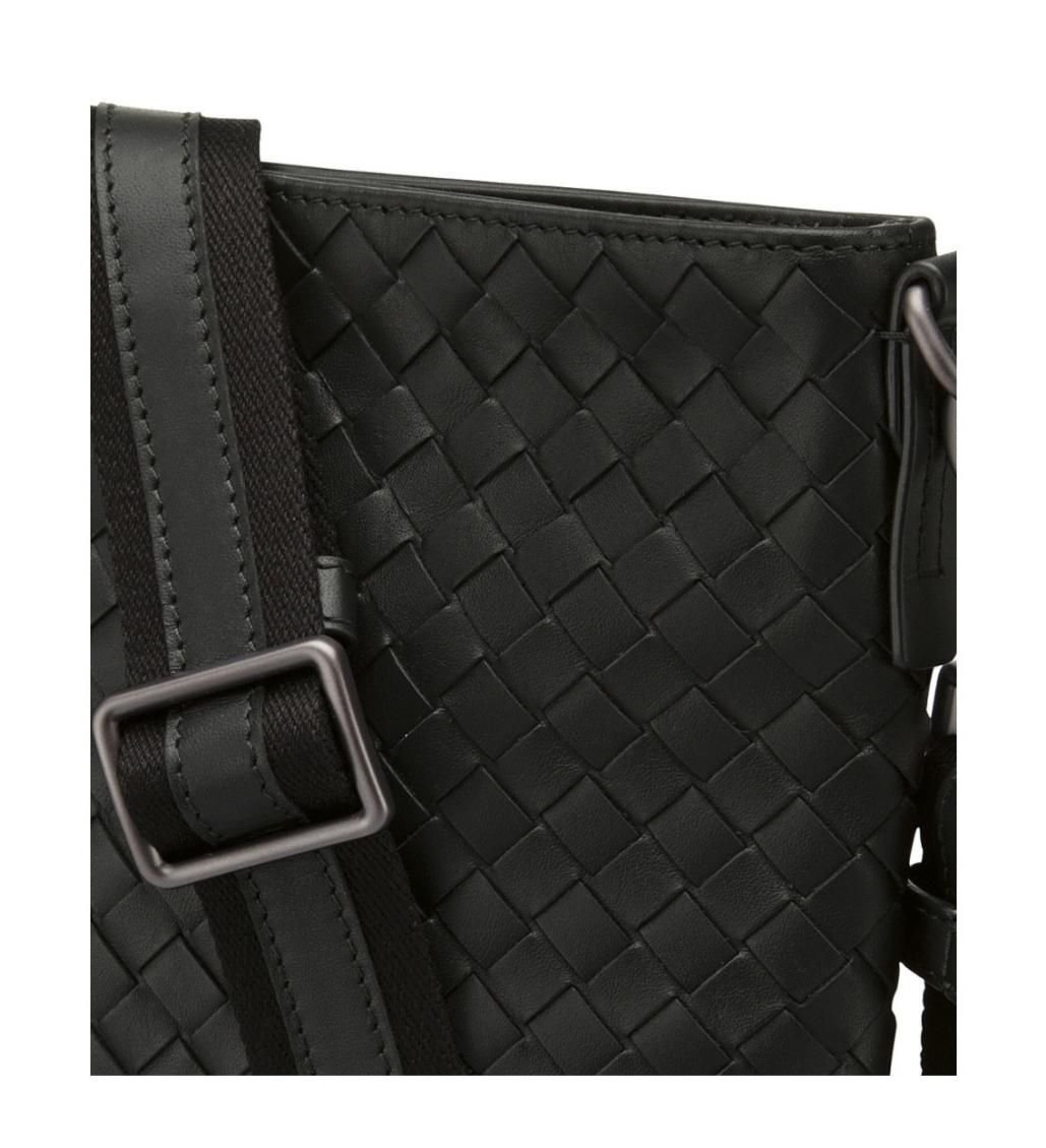 Intrecciato Side Messenger Cross Body Bag - Image 2