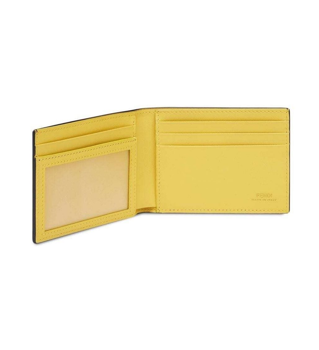 Black Leather Bi-fold Wallet - Image 2